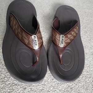 Elega Sport Men's Sandels Sz 8